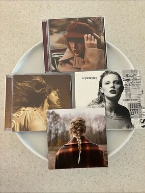 Swiftie Bundle! Taylor Swift 5 CD Lot